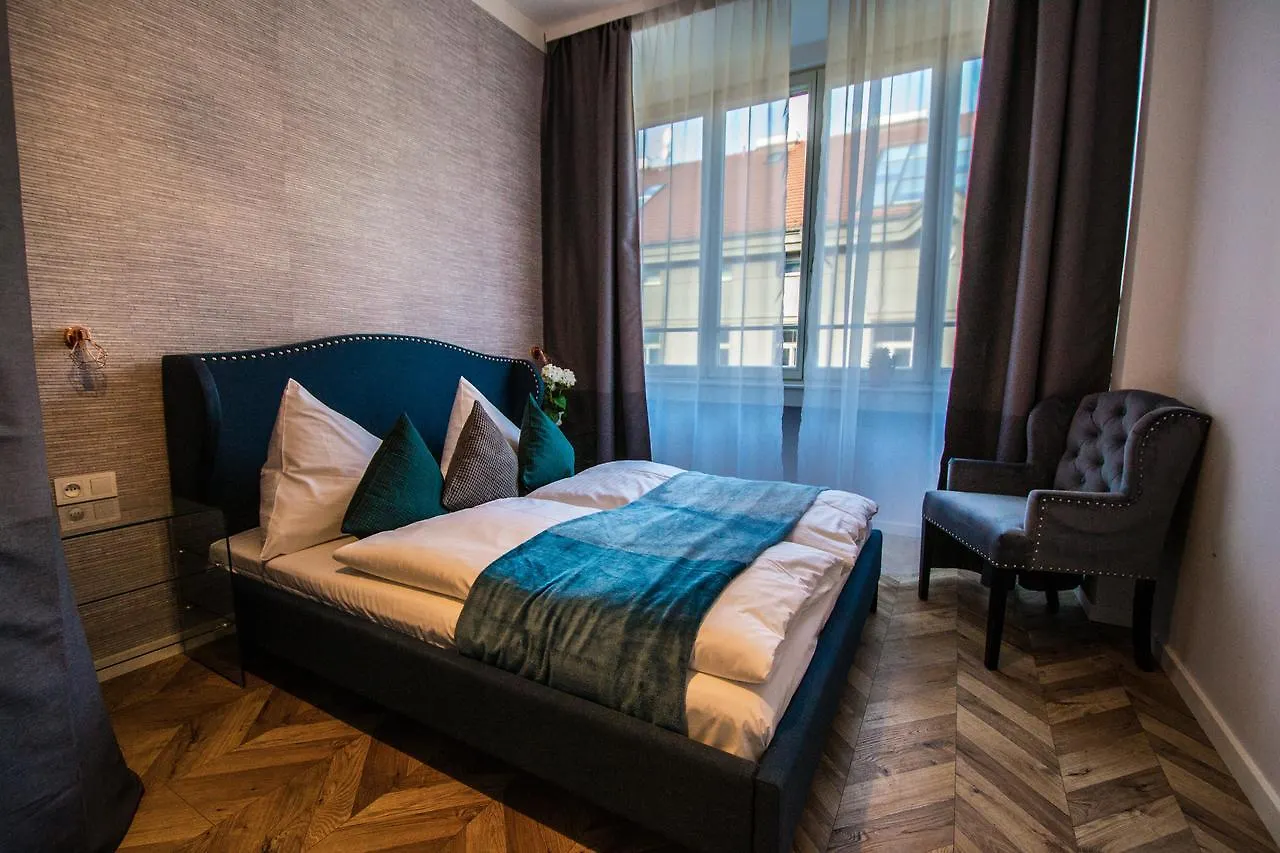 Executive Bright Apt. By Ruterra Apartment Prague