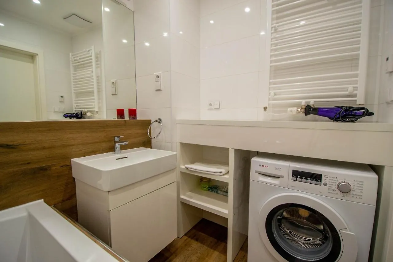 Executive Bright Apt. By Ruterra Prague 0*,