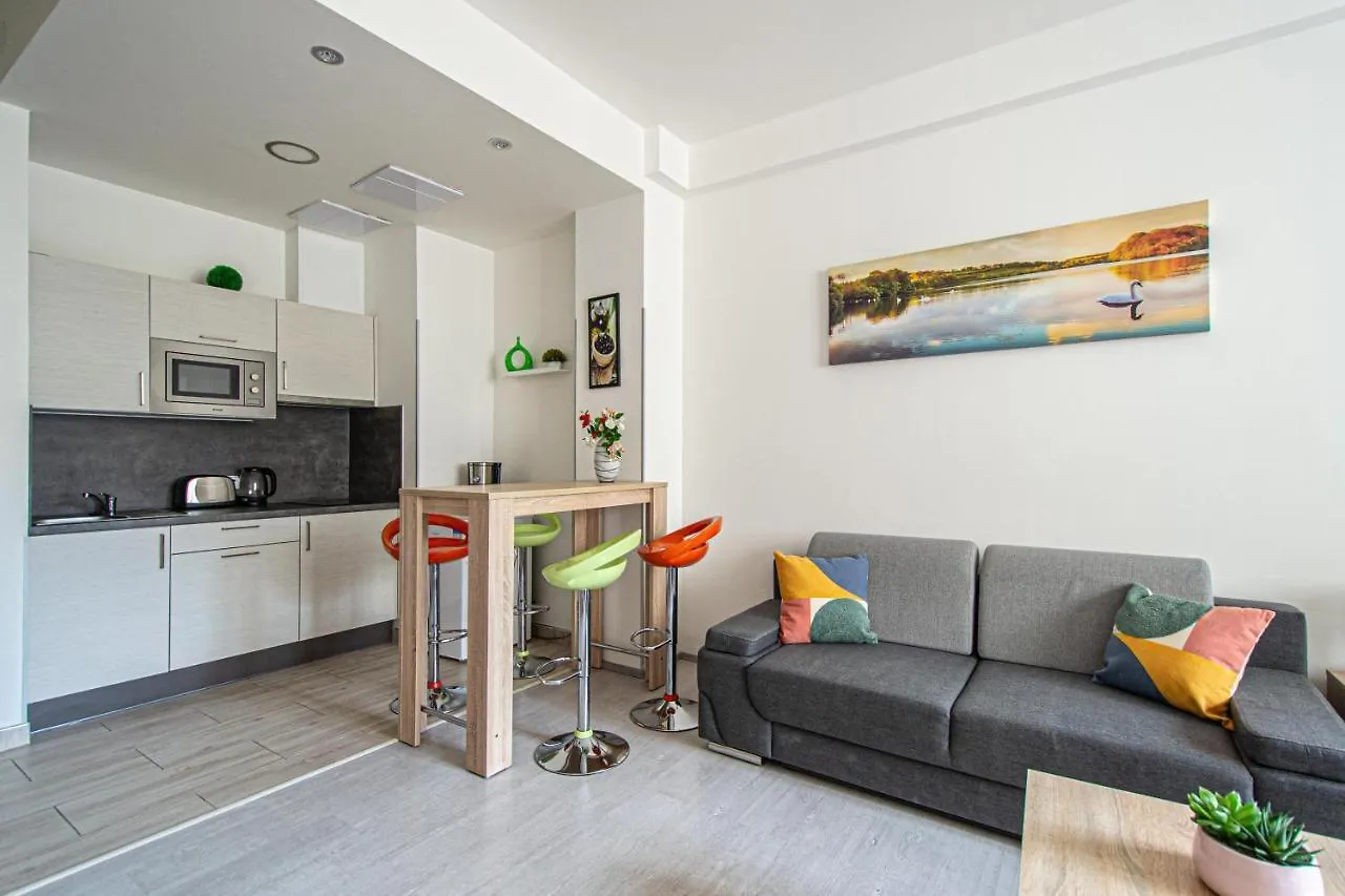 Executive Bright Apt. By Ruterra Apartment Prague